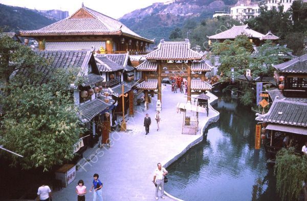 Sun Dynasty Village, Hong Kong Island